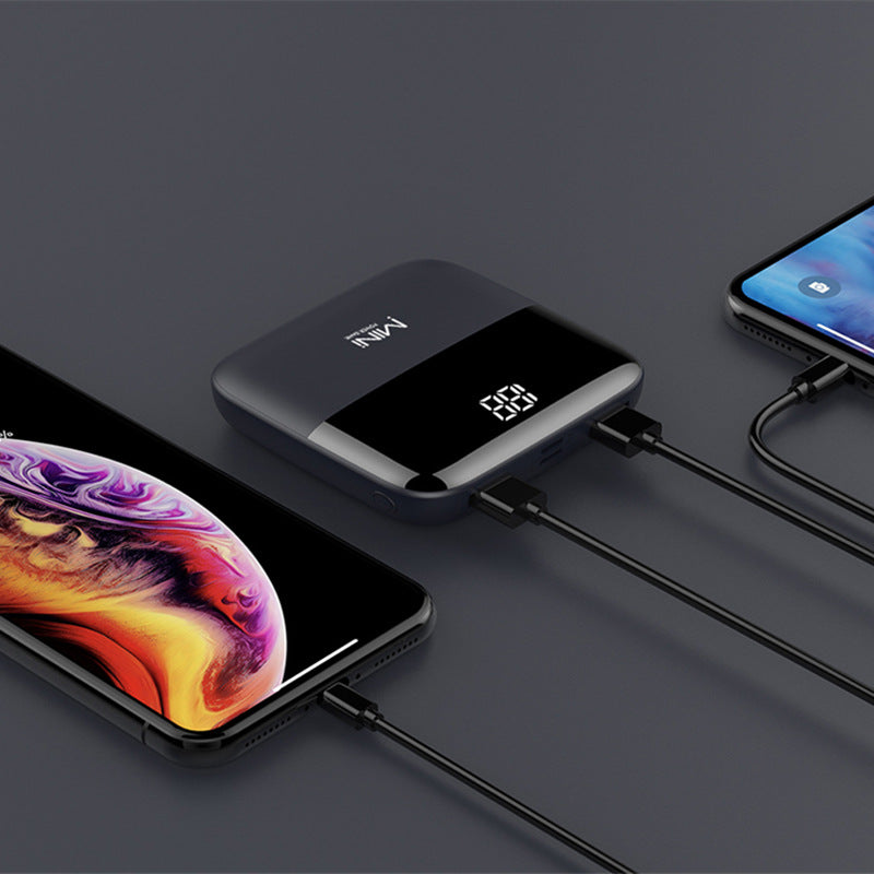 Mini Power Bank Ultra Compact : Rechargez Vos Appareils en Toute Liberté